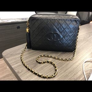 Vintage Chanel camera bag in black